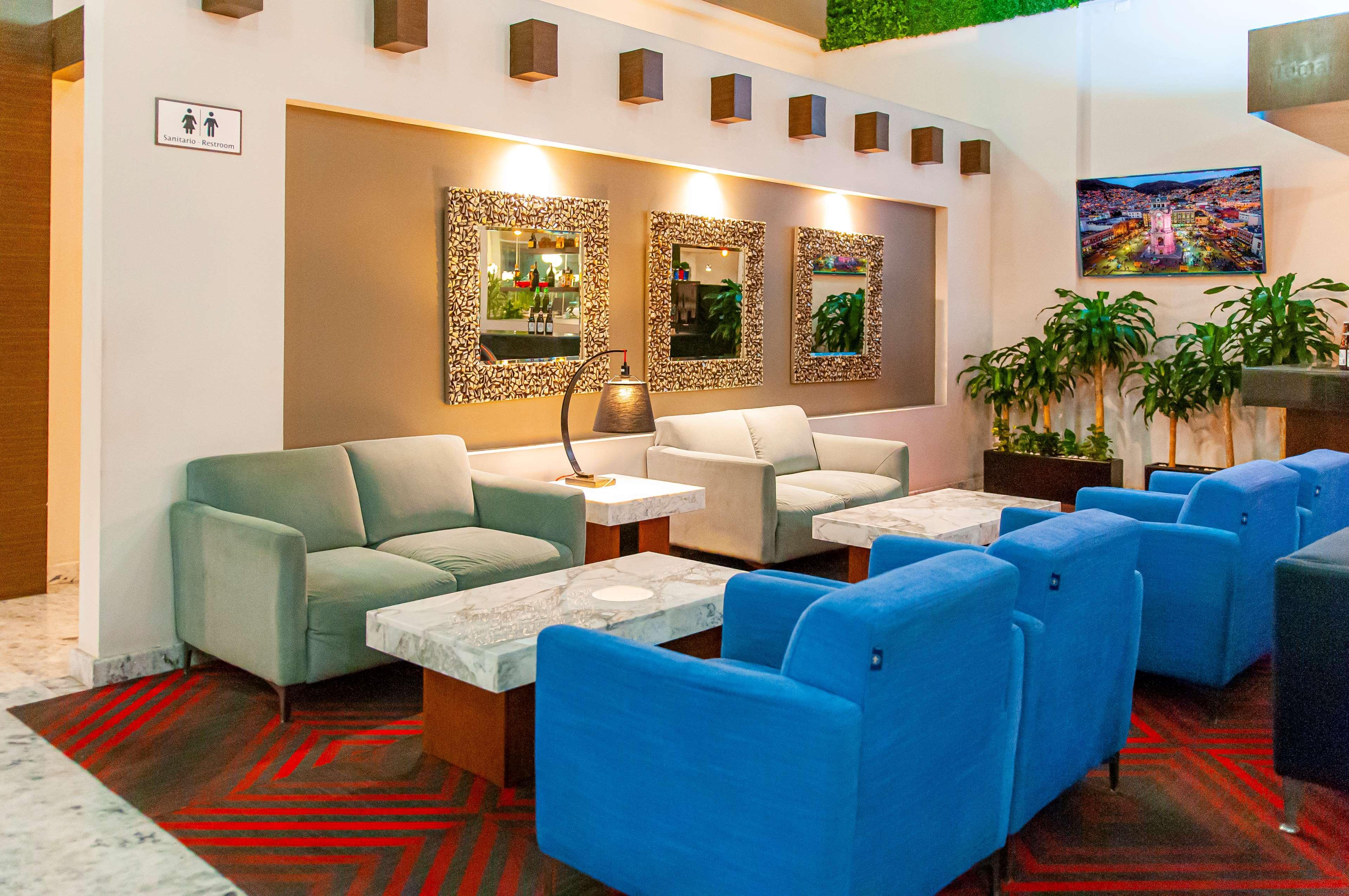Best Western Oak Meadows Inn Сейнт Хелънс Екстериор снимка