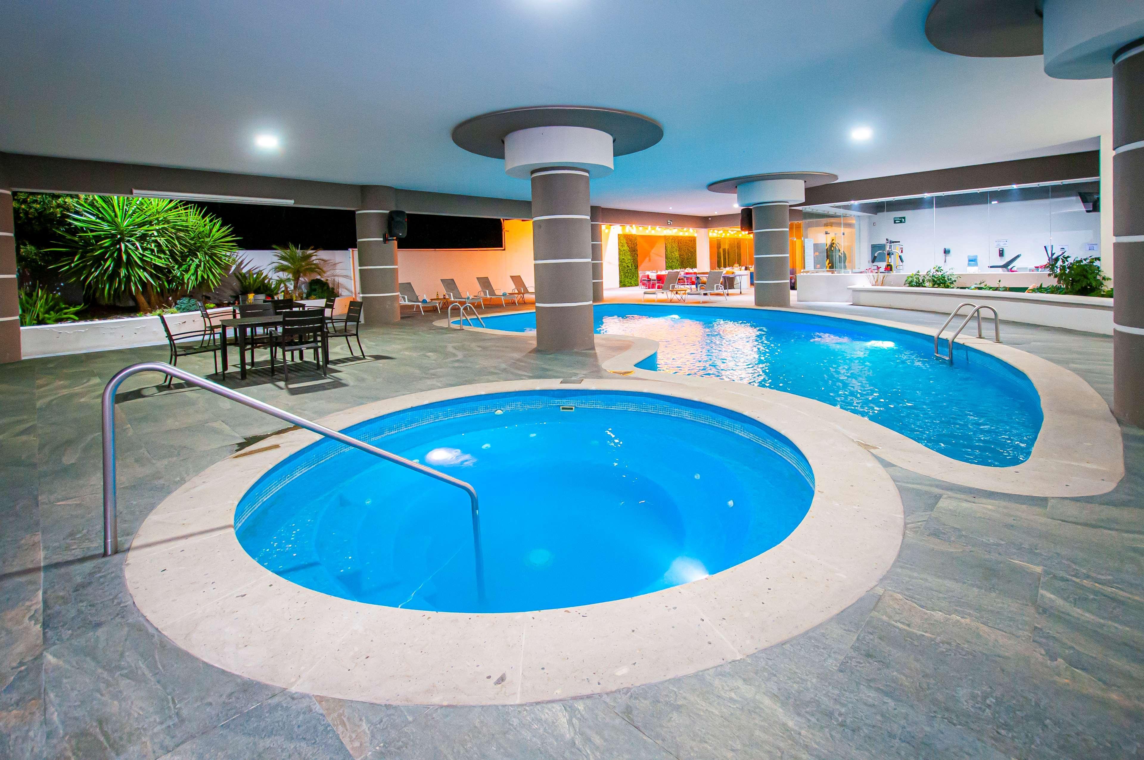 Best Western Oak Meadows Inn Сейнт Хелънс Екстериор снимка
