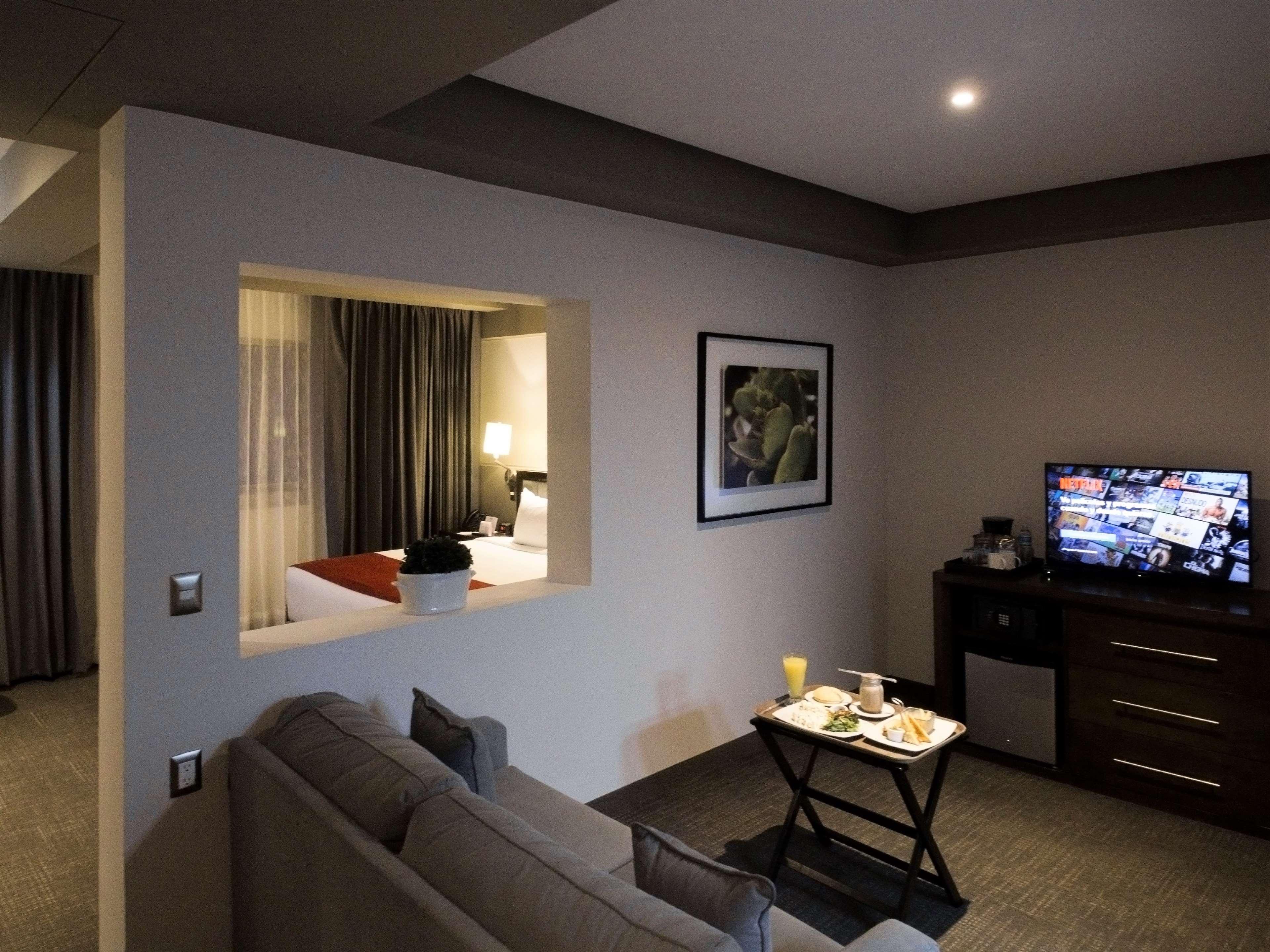 Best Western Oak Meadows Inn Сейнт Хелънс Екстериор снимка