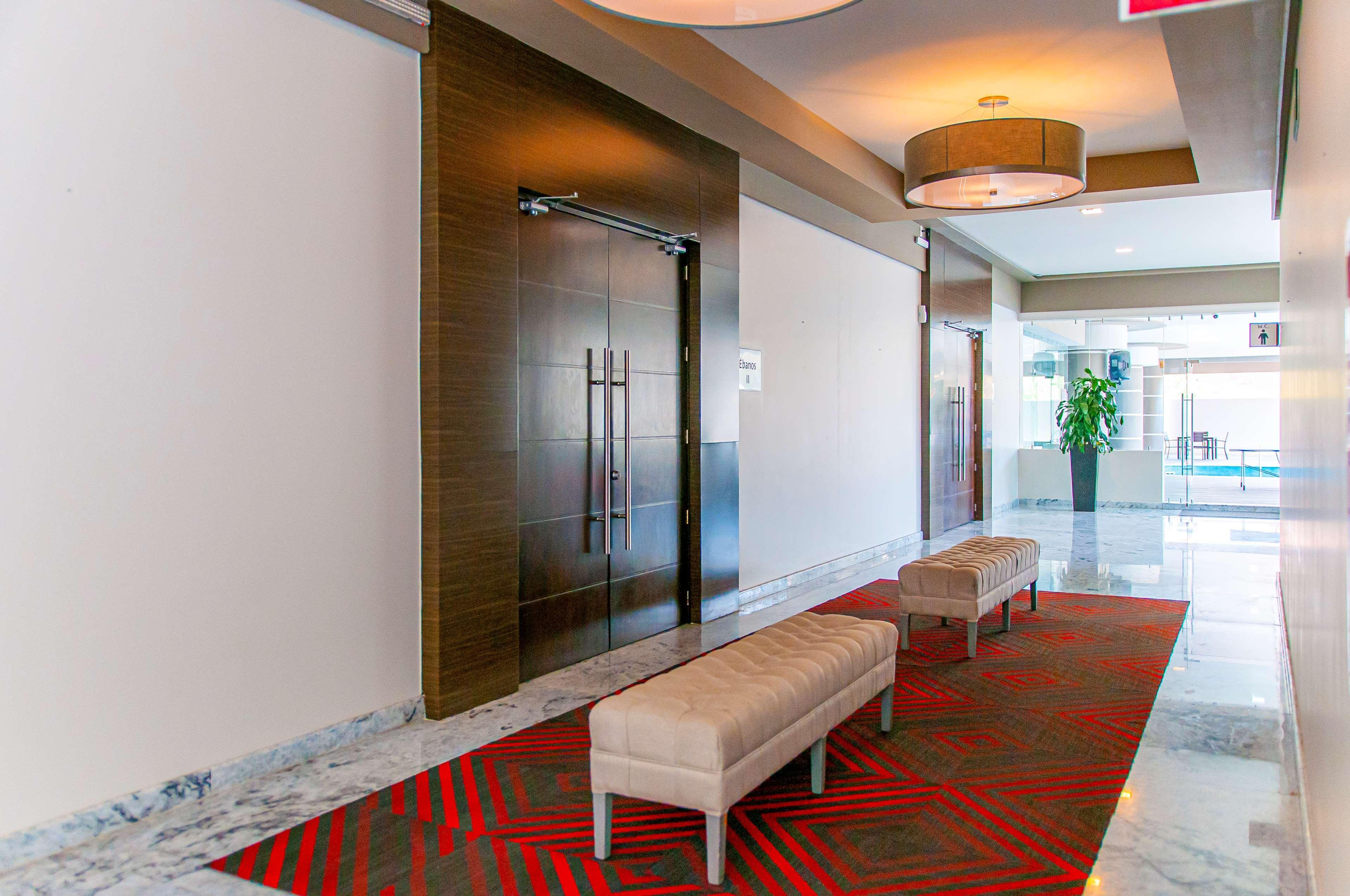 Best Western Oak Meadows Inn Сейнт Хелънс Екстериор снимка