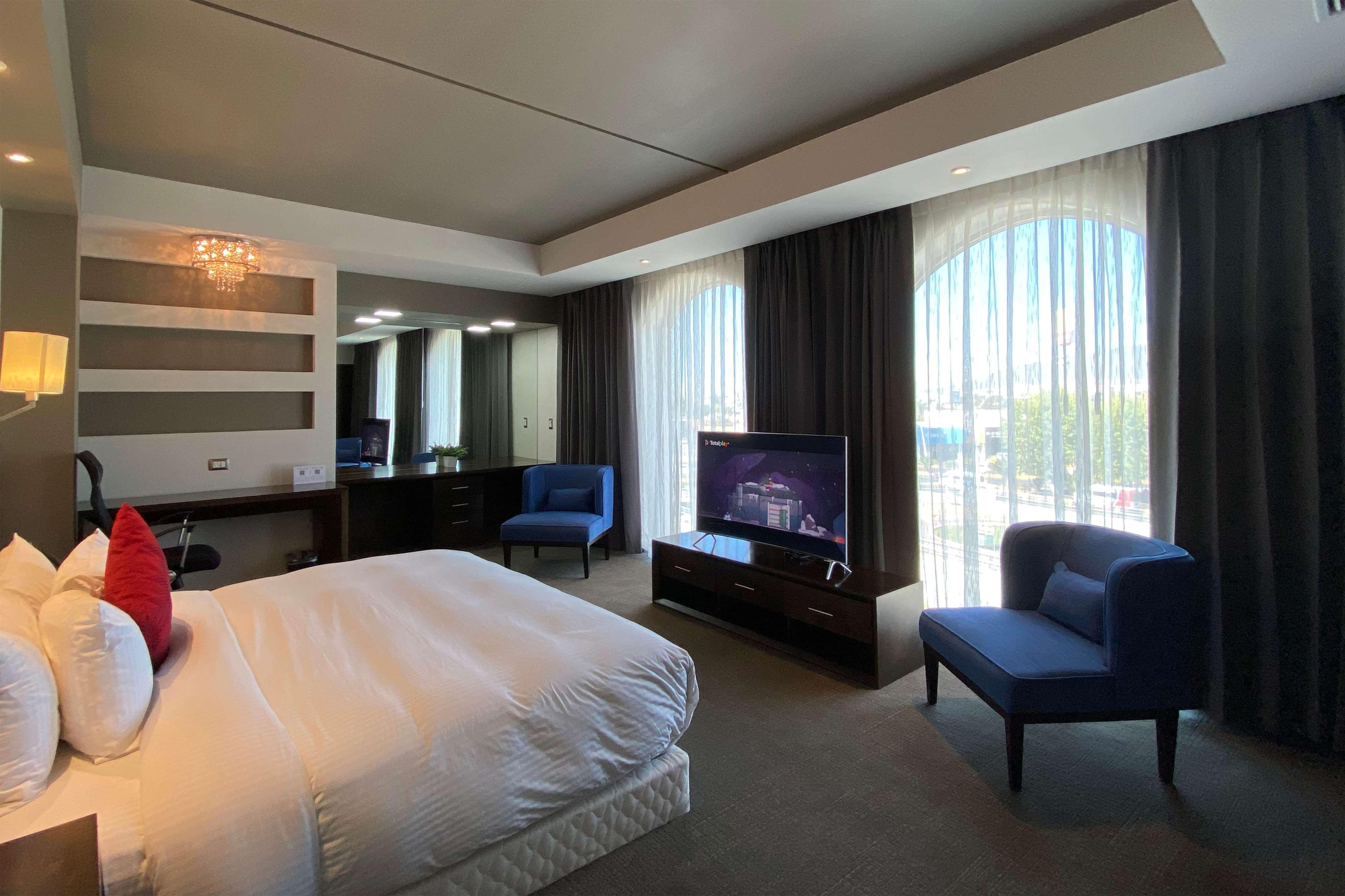 Best Western Oak Meadows Inn Сейнт Хелънс Екстериор снимка