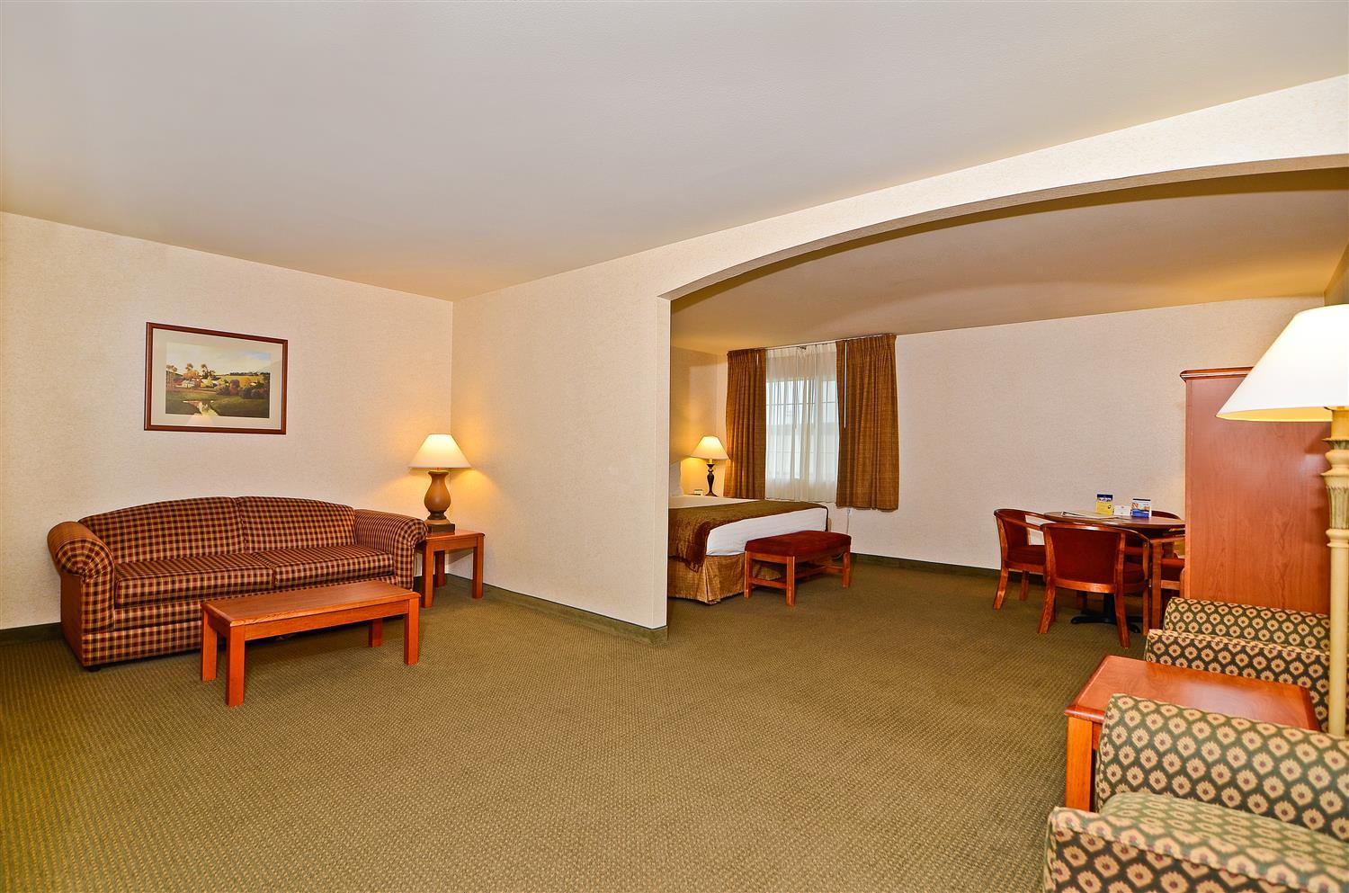 Best Western Oak Meadows Inn Сейнт Хелънс Екстериор снимка