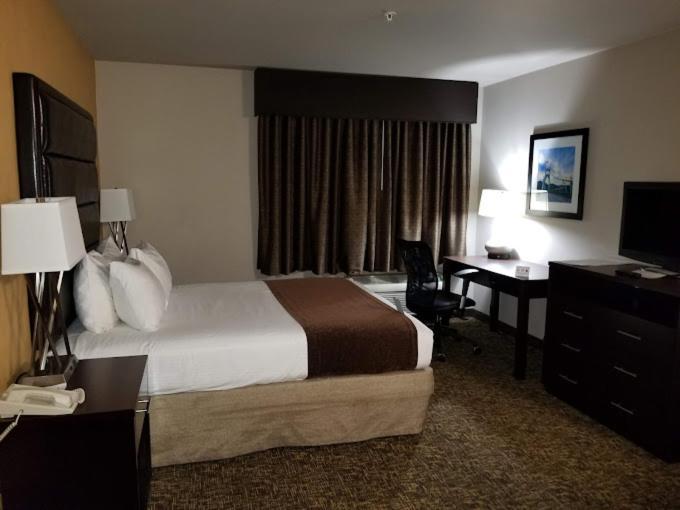 Best Western Oak Meadows Inn Сейнт Хелънс Екстериор снимка